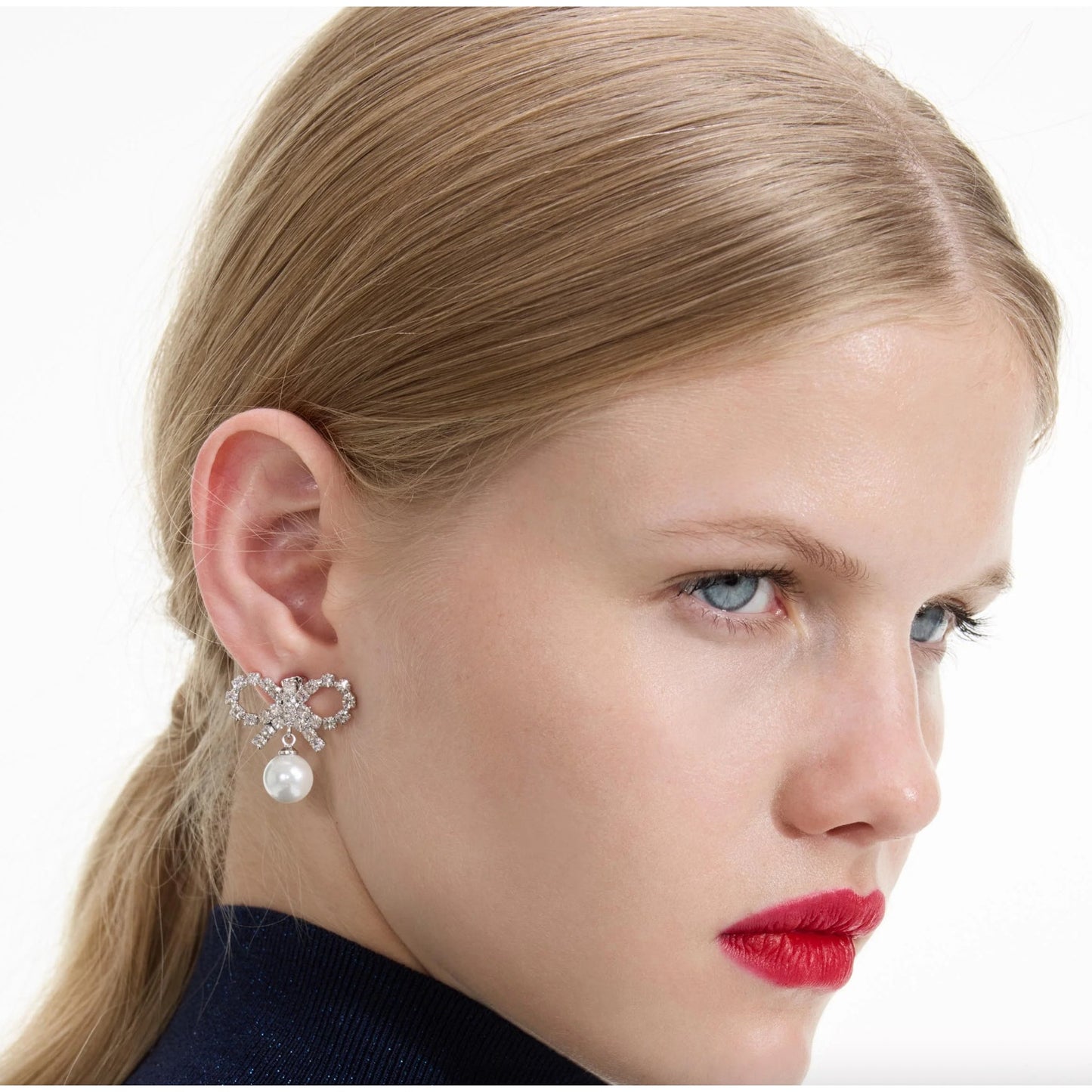 Micro Bow Pearl Earrings