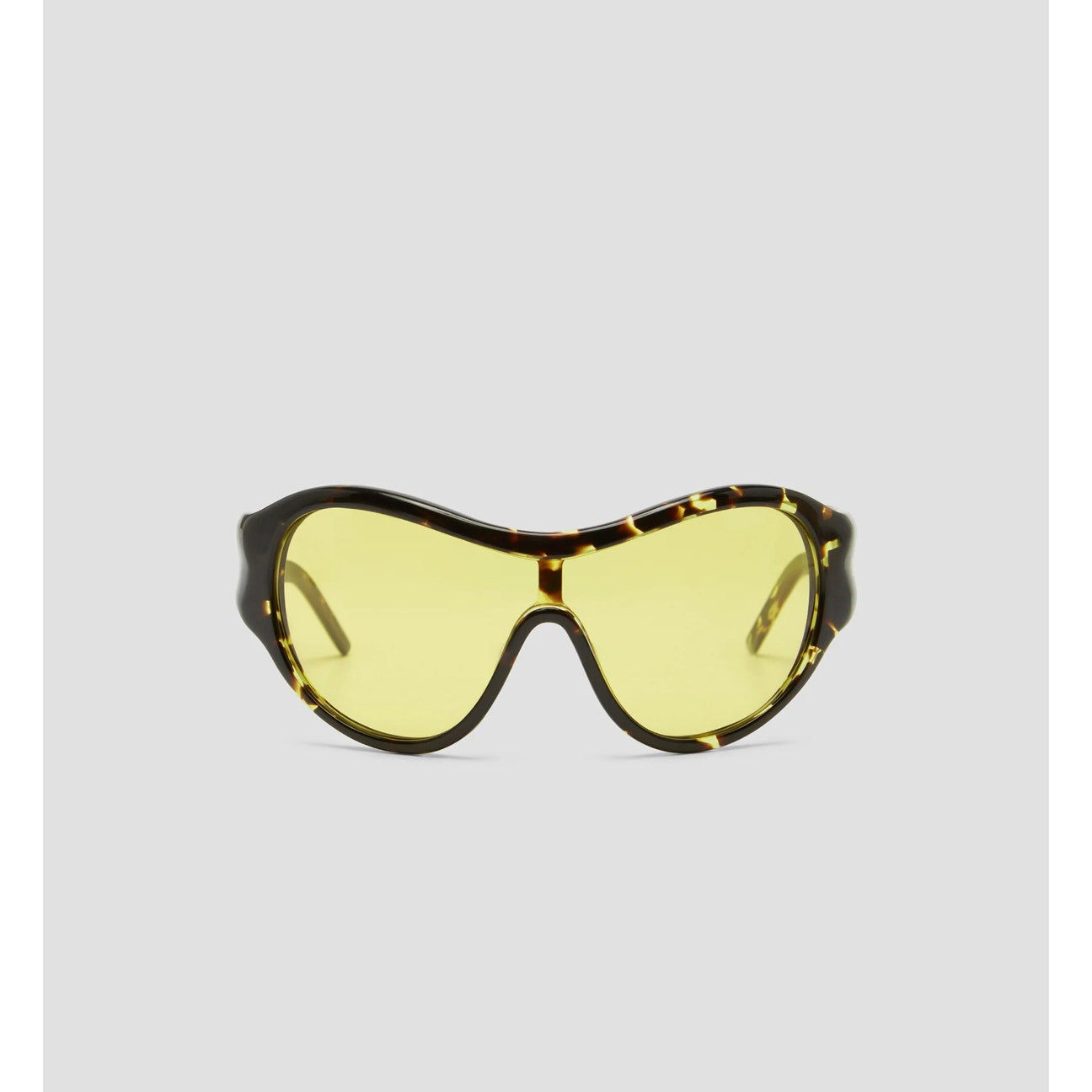 Uma 98 Sunglasses in Hella