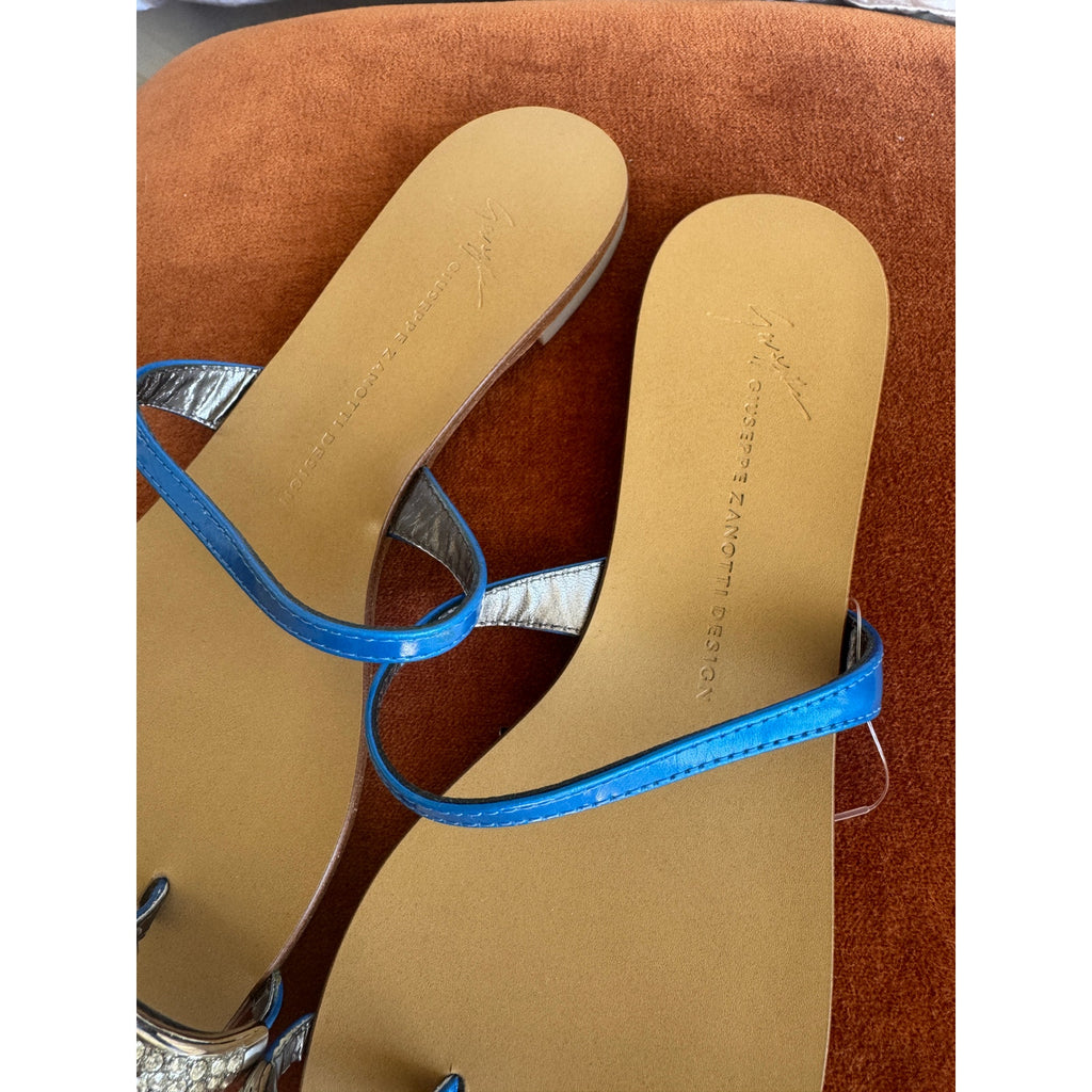 Swarovski Crystal-Embellished Toe Ring Metallic Leather Sandals