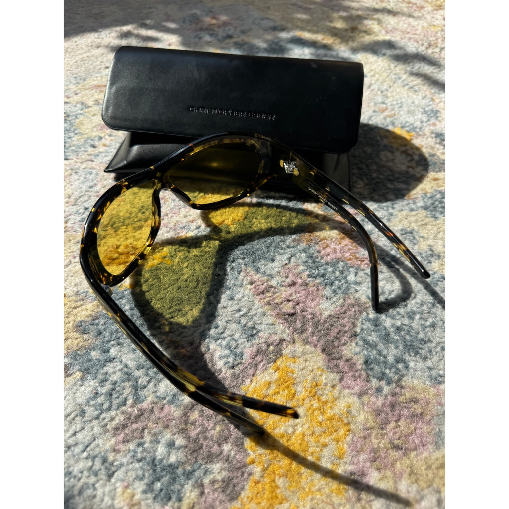 Uma 98 Sunglasses in Hella