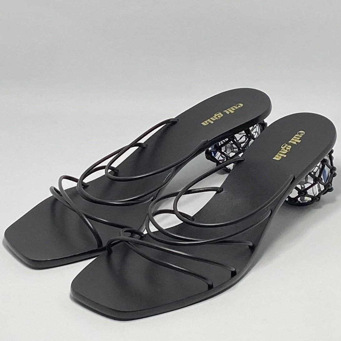 Kelly Sandal