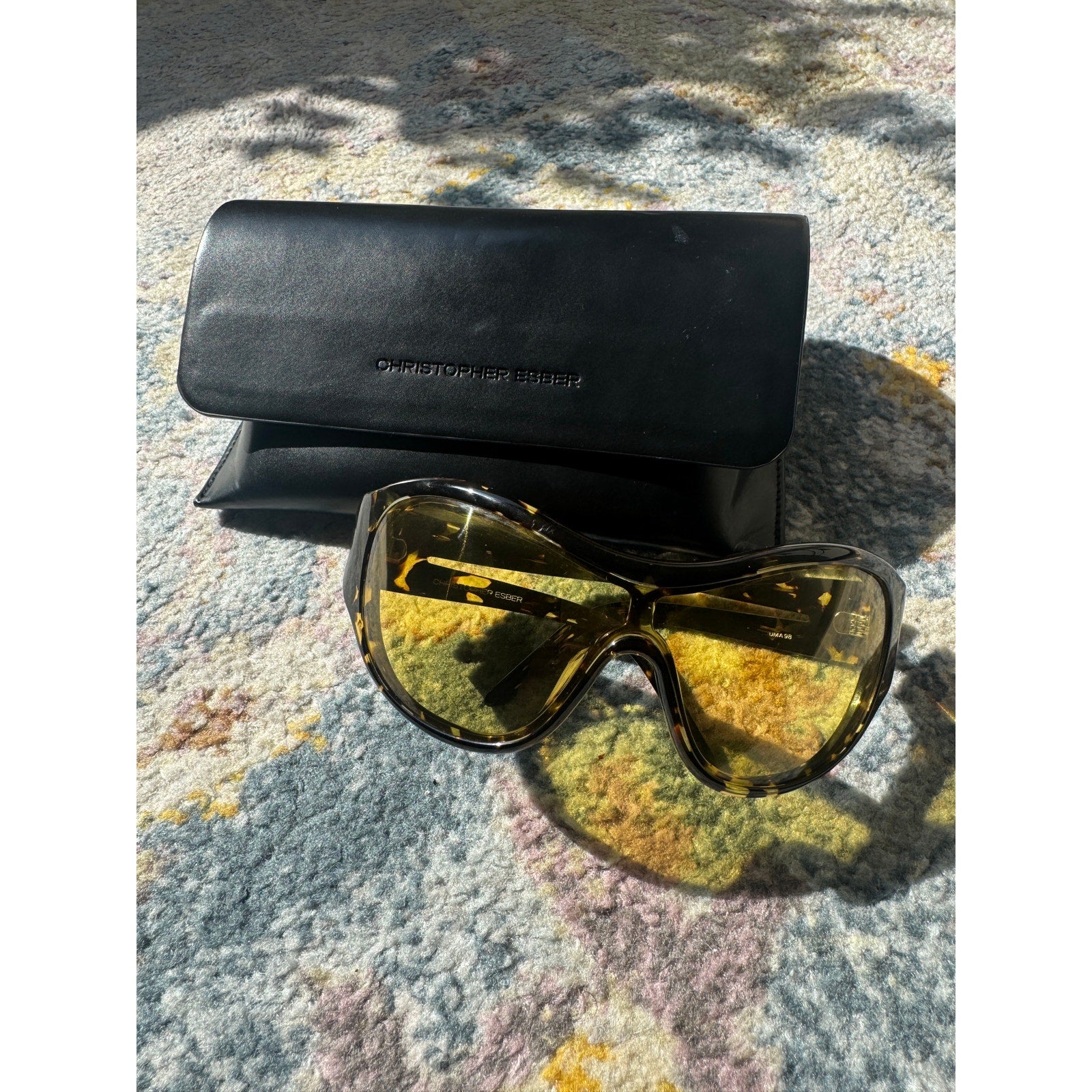 Uma 98 Sunglasses in Hella